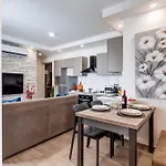 Designer 1 Bed Maisonette Swieqi By Homely Appartement *