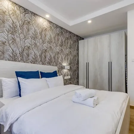 Designer 1 Bed Maisonette Swieqi By Homely Апартаменты *