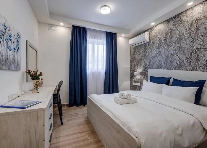 Designer 1 Bed Maisonette Swieqi By Homely * Is-Swieqi